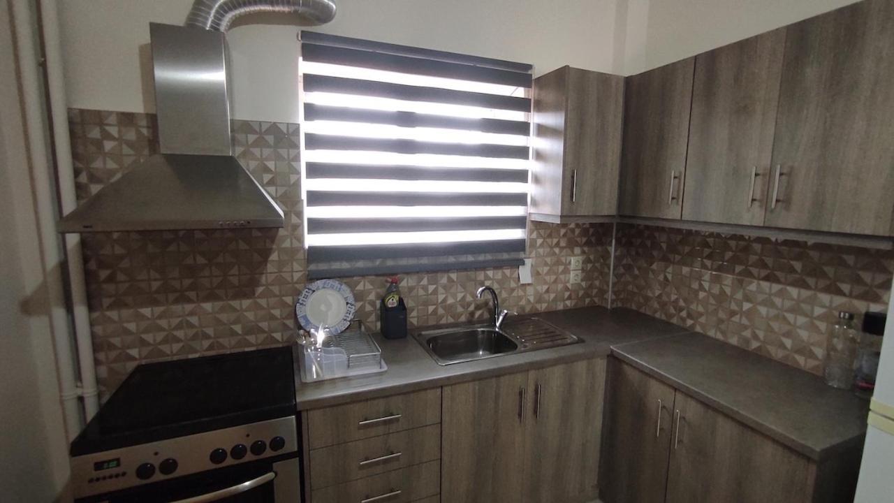 Cosy Apartment In Relaxed Neighbourhood アマリントス エクステリア 写真